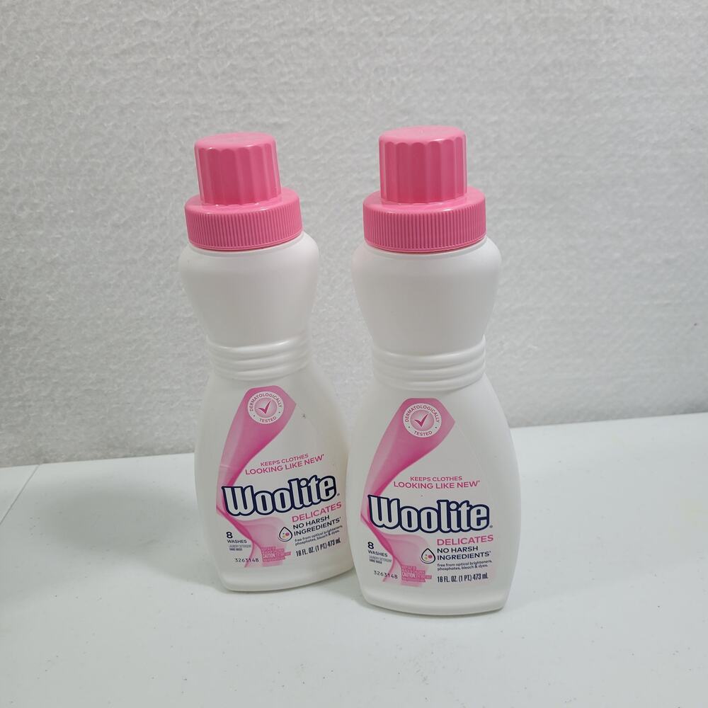 Woolite Delicates Laundry Detergent 16 fl oz 2 Pack  New 1825-1M11